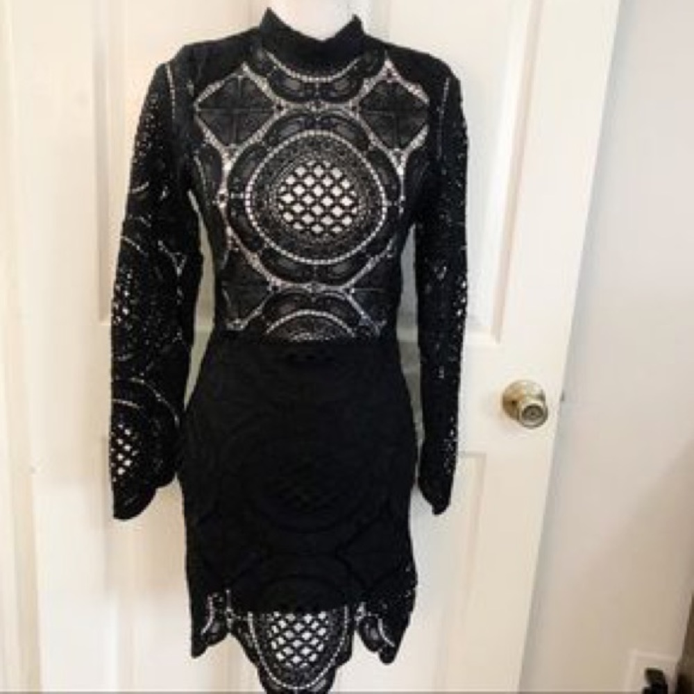 Boutique lace dress